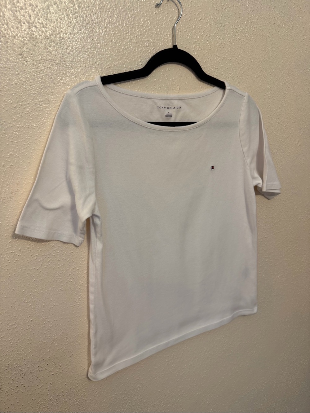 Tommy Hilfiger White Short Sleeve Tee - Women’s Medium - Picture 4 of 7